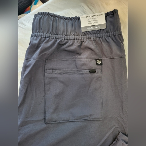 NEW- Gaiam Gray Jogger Pants, Size Large - Picture 7 of 7